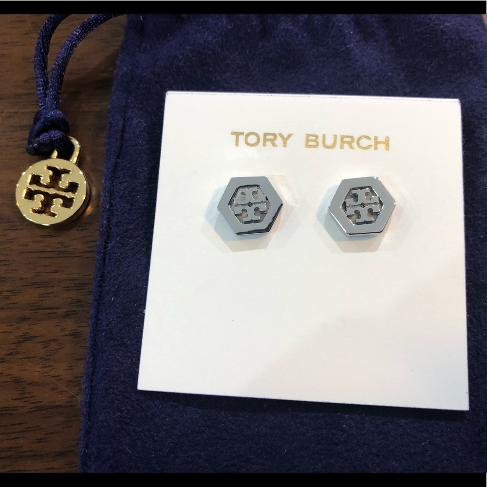 ✨Tory Burch Hex-Logo Earrings✨